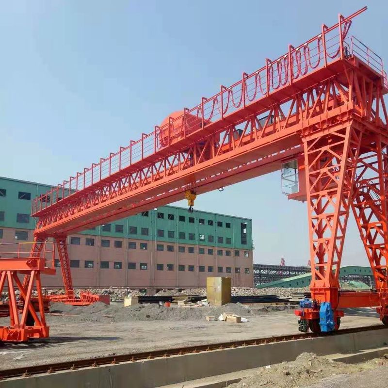 雙主梁門式桁架門式起重機(jī)